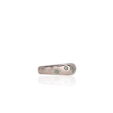 Load image into Gallery viewer, 2.5 mm. Round Cut Green Brazilian Emerald Cluster Ring