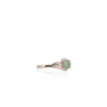 Load image into Gallery viewer, 5.5 mm. Round Cut Green Zambian Emerald with Cz Accents Ring