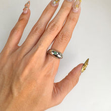 Load image into Gallery viewer, 3 mm. Round Cut Green Zambian Emerald and Peridot Cluster Ring