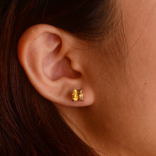 Load image into Gallery viewer, 6 mm. Cushion Cut Yellow Brazilian Citrine Earrings
