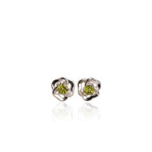 Load image into Gallery viewer, 5 mm. Round Cut Green Pakistani Peridot Earrings

