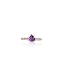Load image into Gallery viewer, 6 mm. Trillion Cut Purple Brazilian Amethyst Ring
