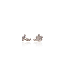 Load image into Gallery viewer, 3 x 4 mm. Oval Cut Blue Violet Tanzanite Cluster Earrings

