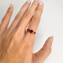 Load image into Gallery viewer, 4 x 6 mm. Oval Cut Red African Garnet Cluster Ring
