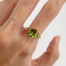 Load image into Gallery viewer, 7 x 9 mm. Oval Cut Green Pakistani Peridot Cluster Ring
