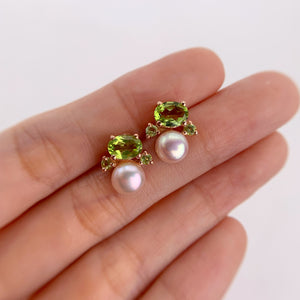 7 mm. Freshwater Pearl and Peridot Cluster Earrings