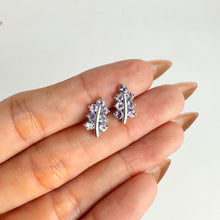 Load image into Gallery viewer, 3 mm. Round Cut Blue Violet Tanzanite Leaf Earrings
