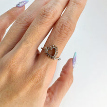 Load image into Gallery viewer, 1.5 mm. Round Cut Orange Songea Sapphire Heart Ring
