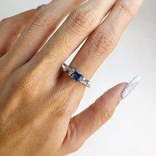 Load image into Gallery viewer, 5.5 mm. Round Cut Blue Violet Tanzanite with Cz Accents Ring
