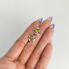 Load image into Gallery viewer, 5 mm. Round Cut Green Pakistani Peridot Earrings
