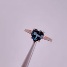 Load and play video in Gallery viewer, 7 mm. Heart Cut London Blue Brazilian Topaz with Cz Band Ring
