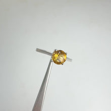 Load and play video in Gallery viewer, 6 mm. Round Cut Yellow Brazilian Citrine Ring
