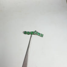 Load and play video in Gallery viewer, 3 mm. Round Cut Green Brazilian Emerald Cluster Ring
